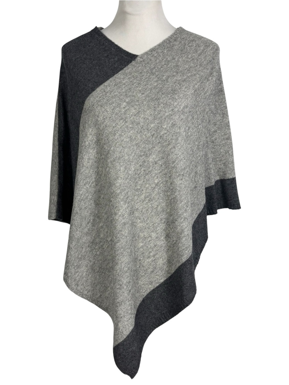 BERYLL 100% Cashmere Color Block Knit Poncho Sweater Gray Quiet Luxury One Size